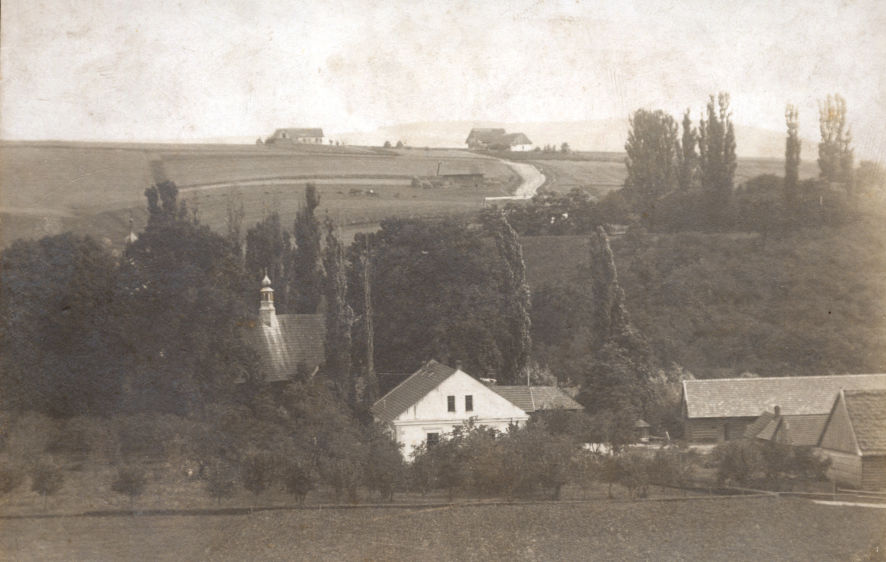 Łukowica w latach dwudziestych ubiegłego wieku. Fotografia udostępniona przez panią Urszulę Własiuk.
